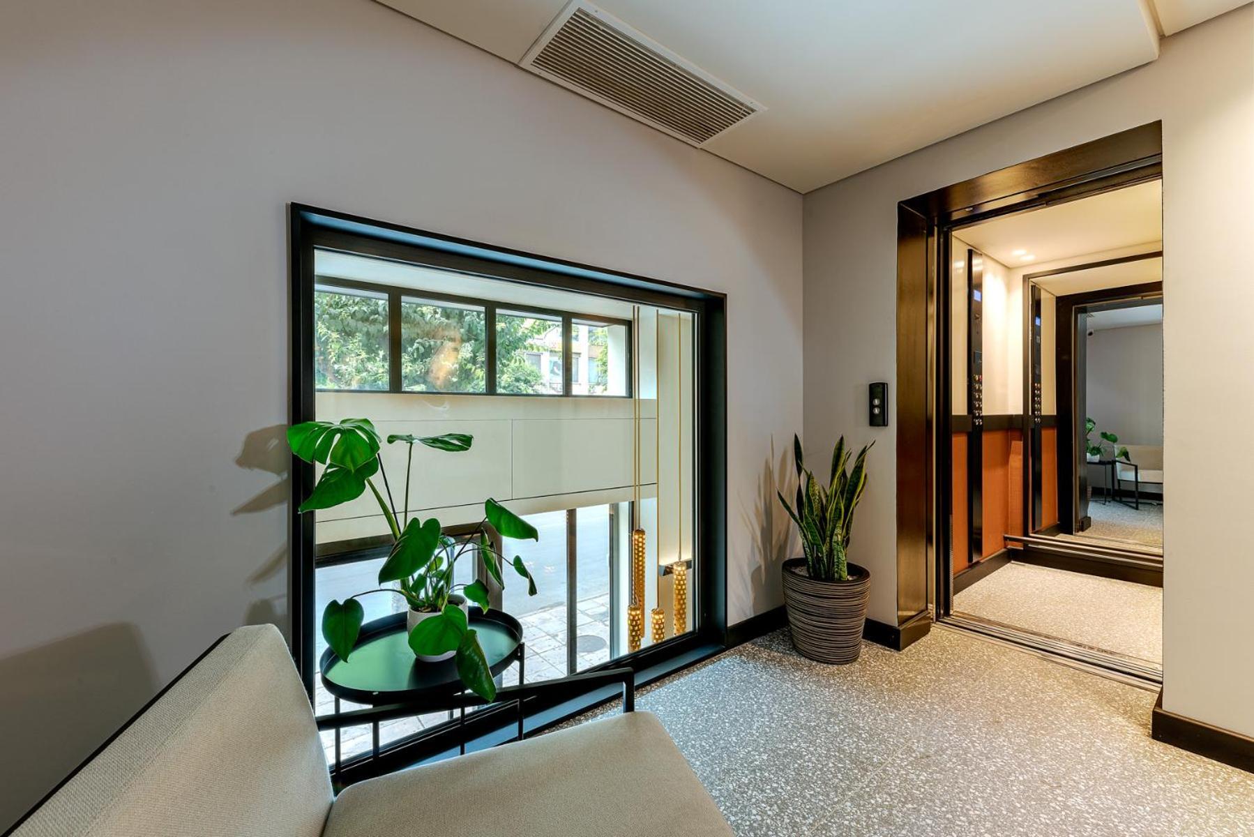 Thirtynine Urban Stay Thessaloniki Exterior photo